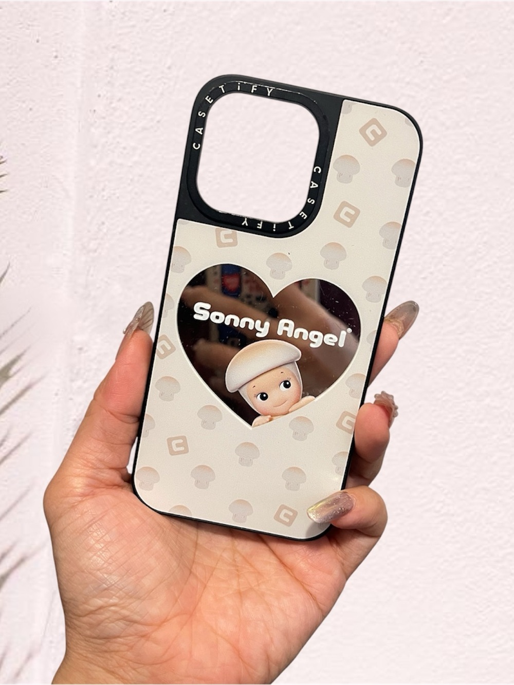 CASETIFY | IPHONE 13 PRO SONNY ANGEL MUSHROOM CASE MAGSAFE